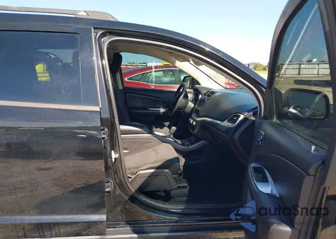 2020 Dodge Journey Se Value z USA, uszkodzony, nr VIN 3C4PDCAB9LT207241